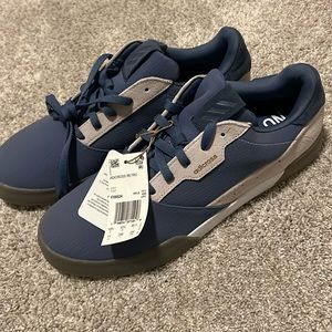 adidas adicross retro golf shoe